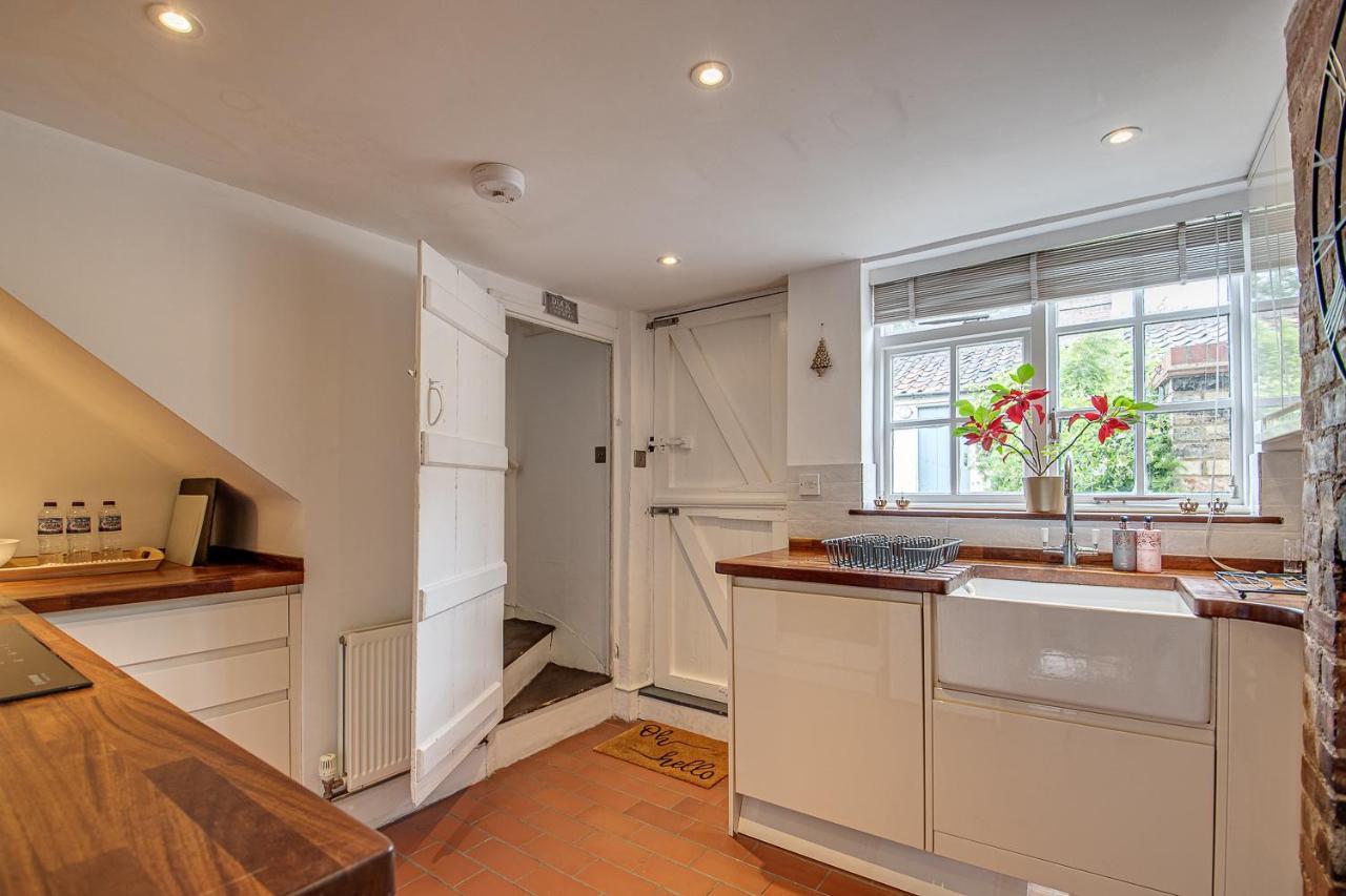 Sweet & Cosy 10 Bridewell Cottage With Parking Available Upon Request Bury St. Edmunds Exterior foto